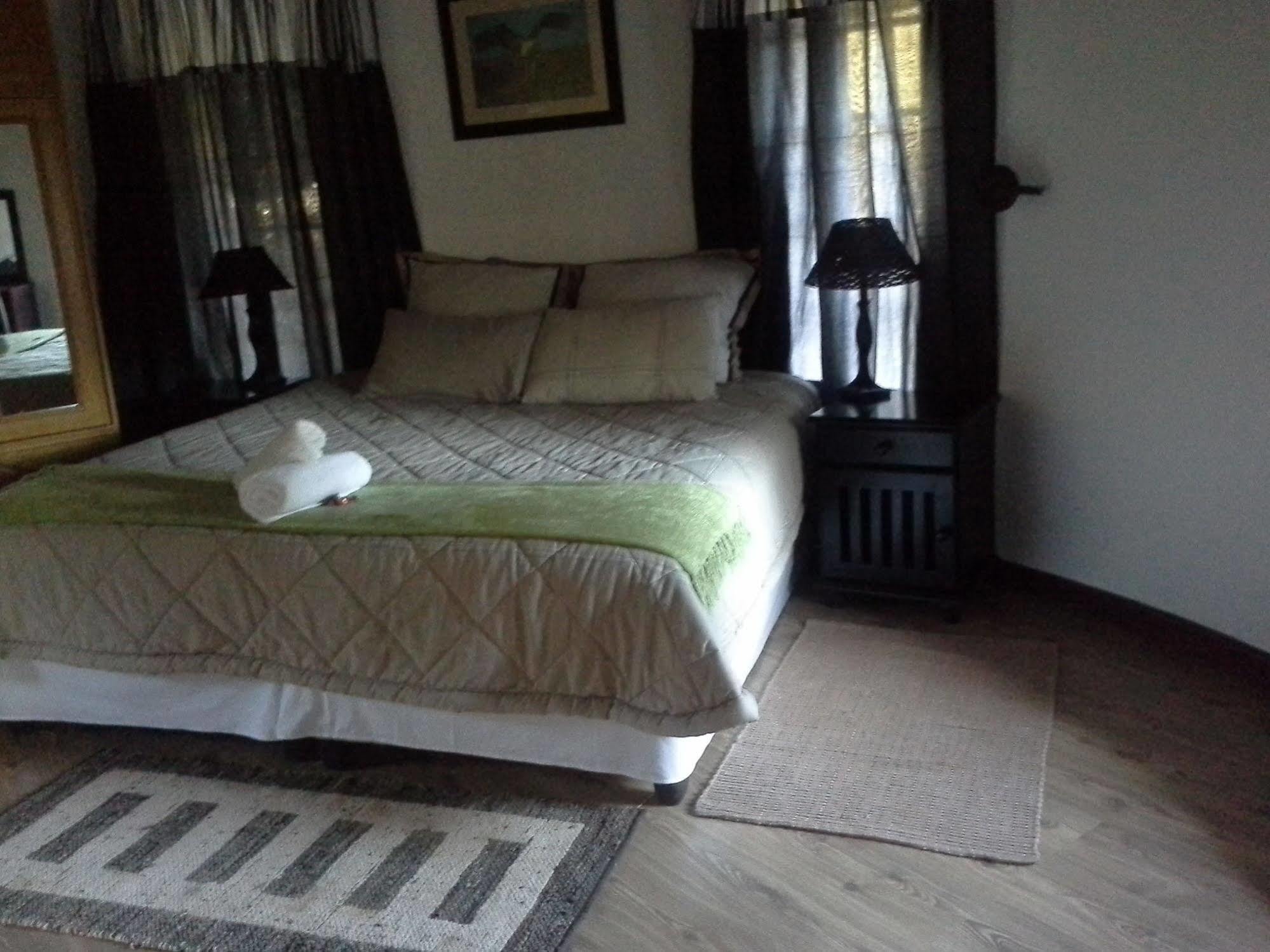Bird Haven Guesthouse Hlotse Esterno foto